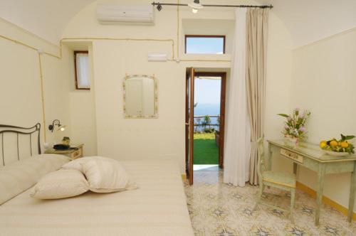 Locanda Degli Dei Праяно Экстерьер фото